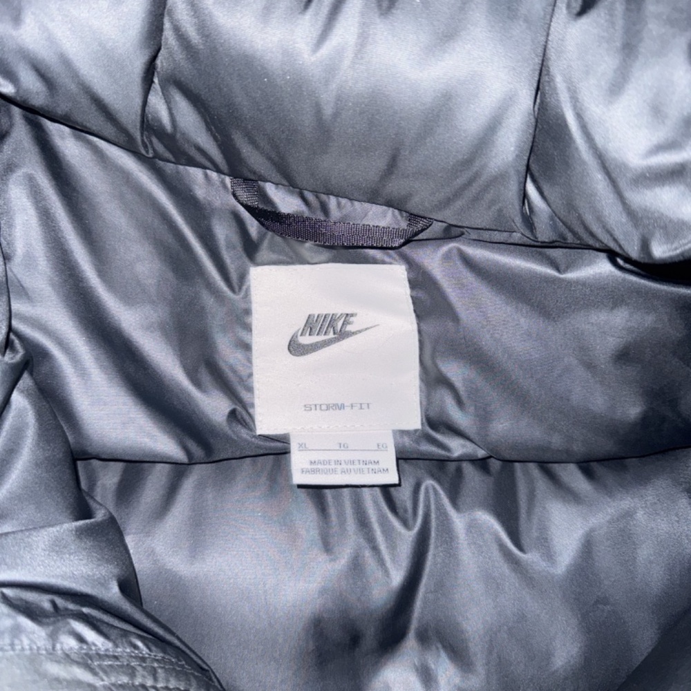 NIKE MEN'S STORM-FIT DOWN PUFFER WINTER JACKET BLACK XL (SOLD OUT EVERYWHERE) - Picture 6 of 6